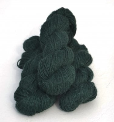 Raggsock yarn - Dark green on dark Gotland