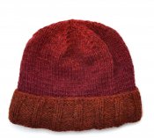 1101 Beanie with pom pom