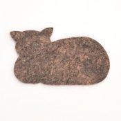 Liggande katt