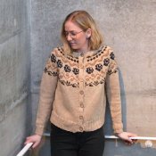 1648 Kofta Torngård