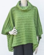 3075 - Poncho with polo neck