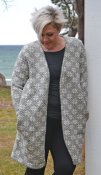3181 - Long cardigan with star pattern