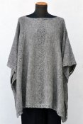 3226 - Poncho with lace pattern