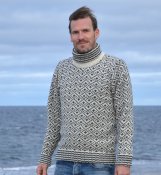 3737 - Wool sweater 'Ramsnäs' with turtle neck