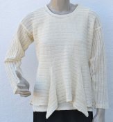 7022 - Linen sweater with godet