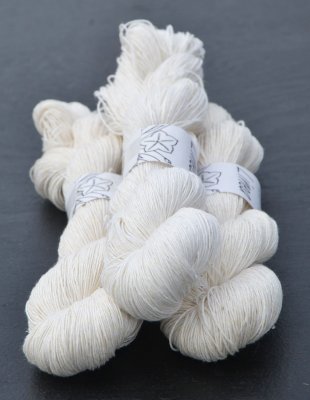 Linen yarn "Linea" - 02 White