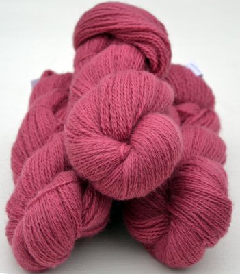 6/2-1121 Pink Cerise on white wool