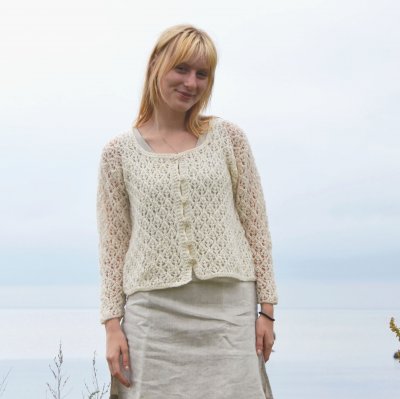 1620 Cardigan with lace pattern