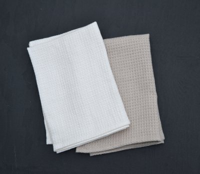 Linen towel in waffel weave 50x70 cm